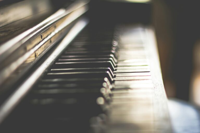 Close up of a piano keys