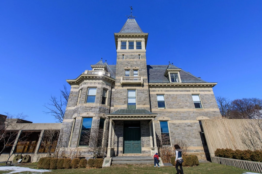 Hudson river museum -